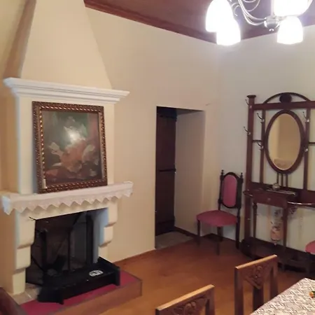 αρχοντικό πέτρινο σπίτι Holiday home *